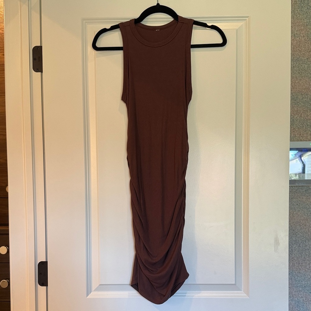 Elegant Brown Sleeveless Dress